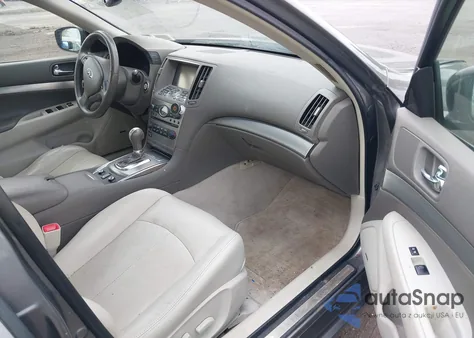 2013 Infiniti G37X z USA, uszkodzony, nr VIN JN1CV6AR8DM770544